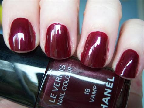 chanel vamp nail polish pulp fiction|Chanel le vernis nail polish.